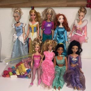 Barbie Doll bundle ( 9)